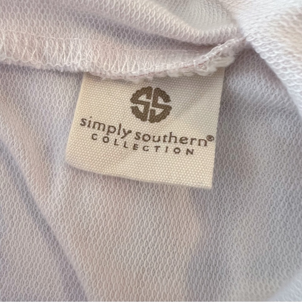 Simply Southern Dog Lover Embroidered Sweatshirt Size M - Picture 6 of 13